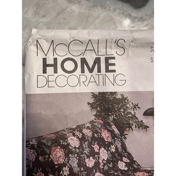 McCalls Vintage Cover Essentials for Chair Covers Futon Covers and Shirred Panel - Picture 4 of 8
